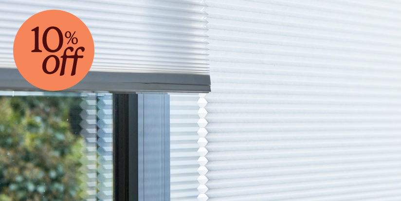 Heat shield pleated blinds